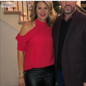 Cold shoulder lucky rayon shirt